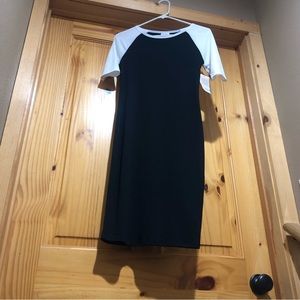 LuLaRoe Julia Raglan XXS